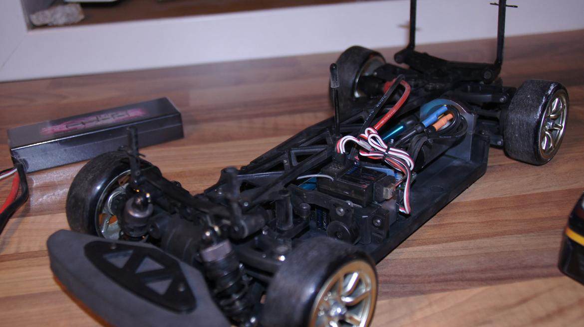 Bil Sniper RTR AE-86 Drift Brushless billede 5