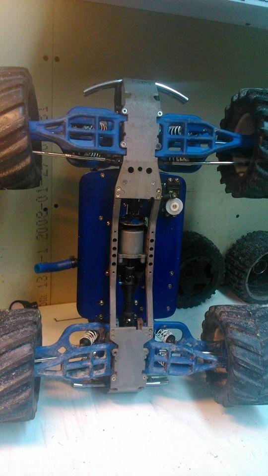 Bil traxxas t-maxx 3,3 billede 8