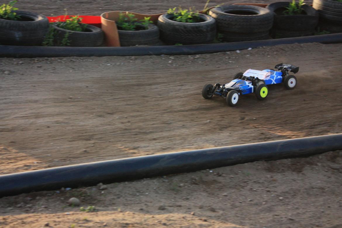 Buggy Team Associated RC8Be FT billede 20