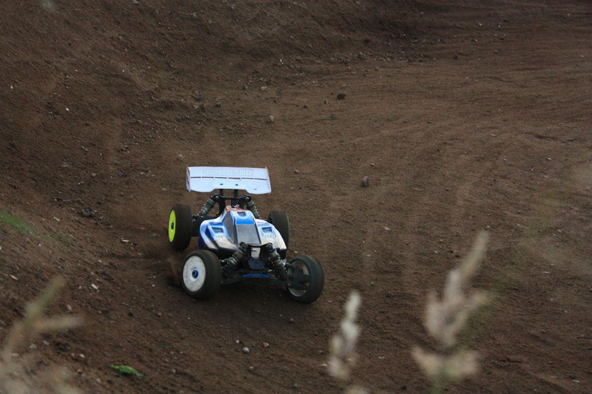 Buggy Team Associated RC8Be FT billede 22