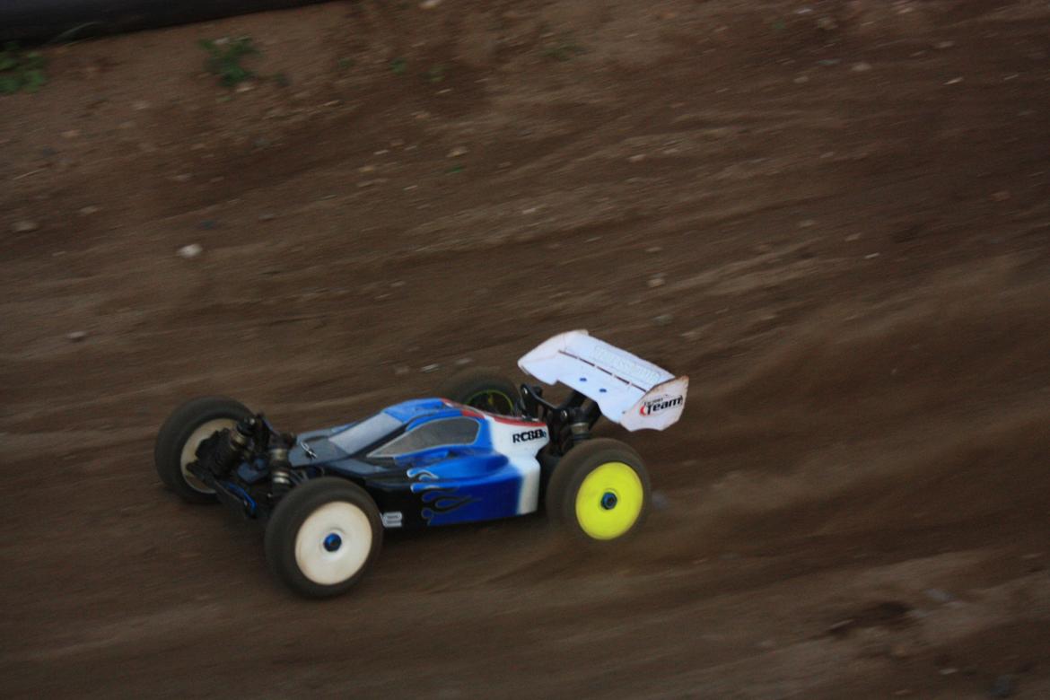 Buggy Team Associated RC8Be FT billede 25