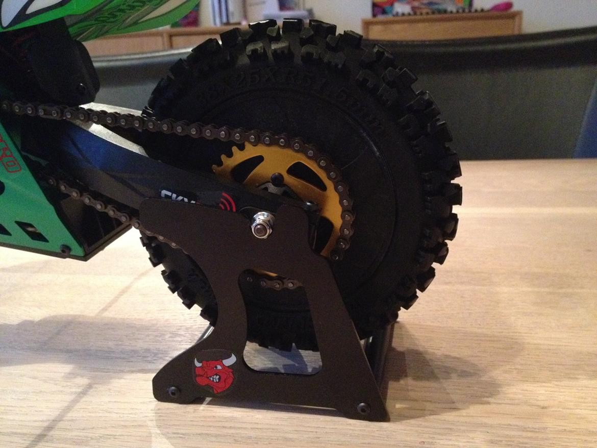 Motorcykel SkyRC SR4 1/4 Scale billede 16