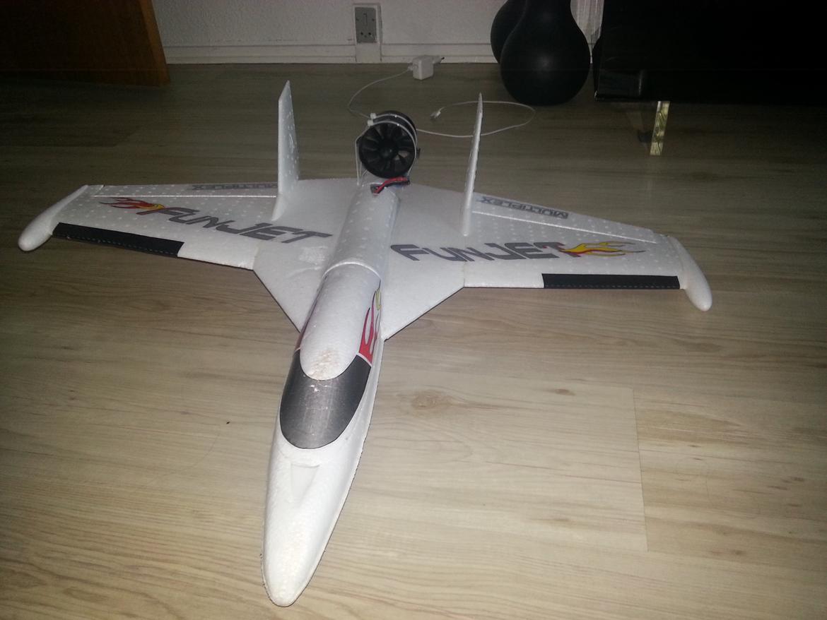 Fly fun jet EDF 177km/t billede 1