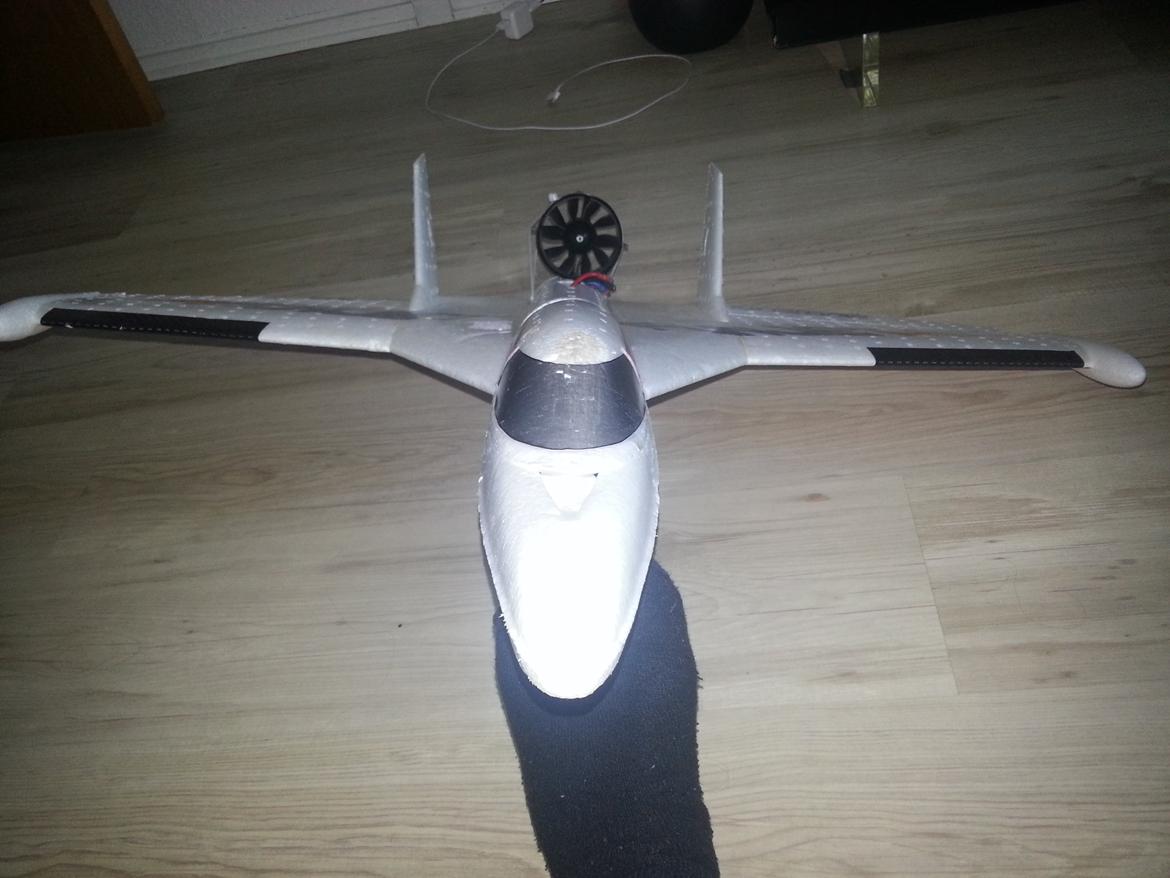 Fly fun jet EDF 177km/t billede 2