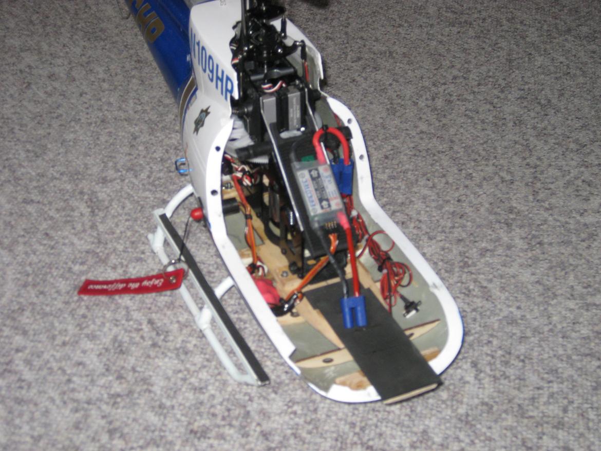 Helikopter T-REX 500,Ecureuil 350 (solgt) billede 2