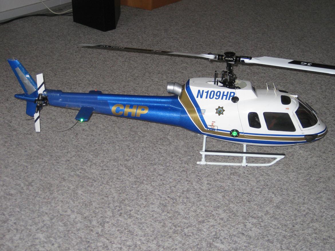Helikopter T-REX 500,Ecureuil 350 (solgt) billede 12