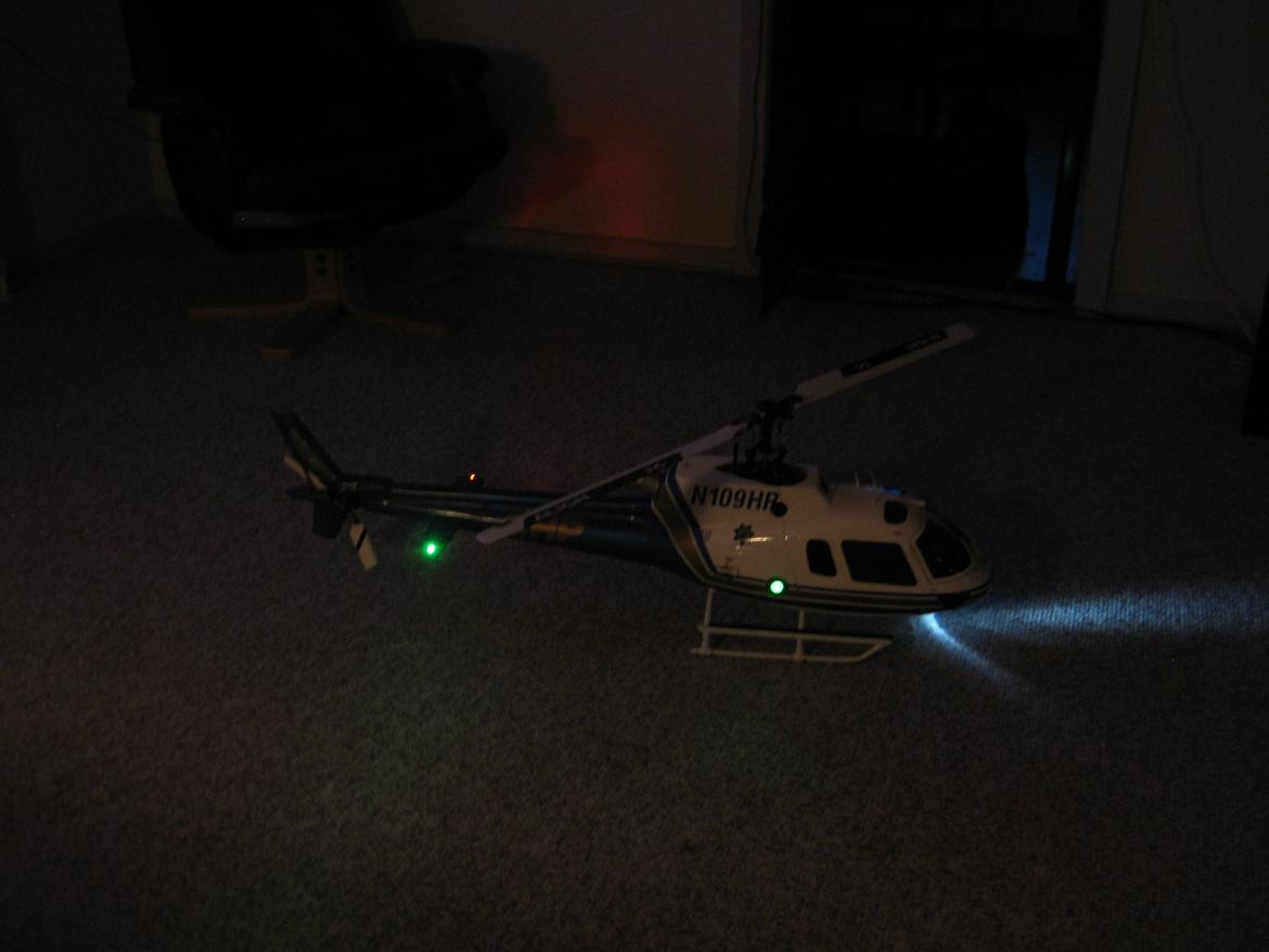 Helikopter T-REX 500,Ecureuil 350 (solgt) billede 19