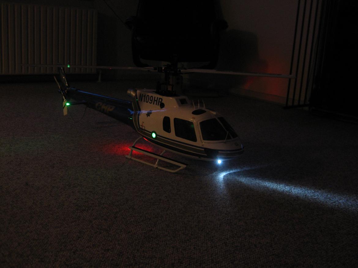 Helikopter T-REX 500,Ecureuil 350 (solgt) billede 20