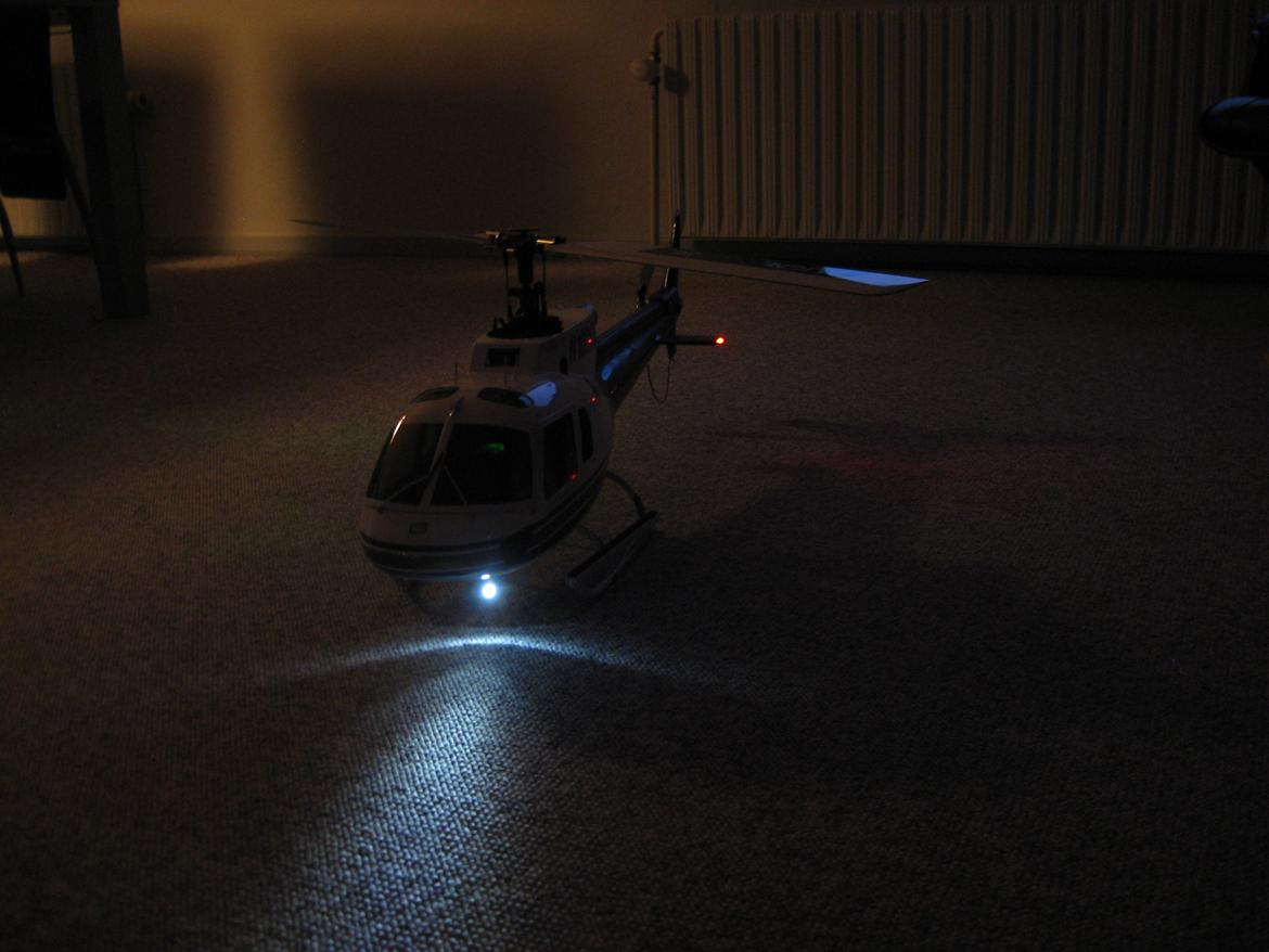 Helikopter T-REX 500,Ecureuil 350 (solgt) billede 21