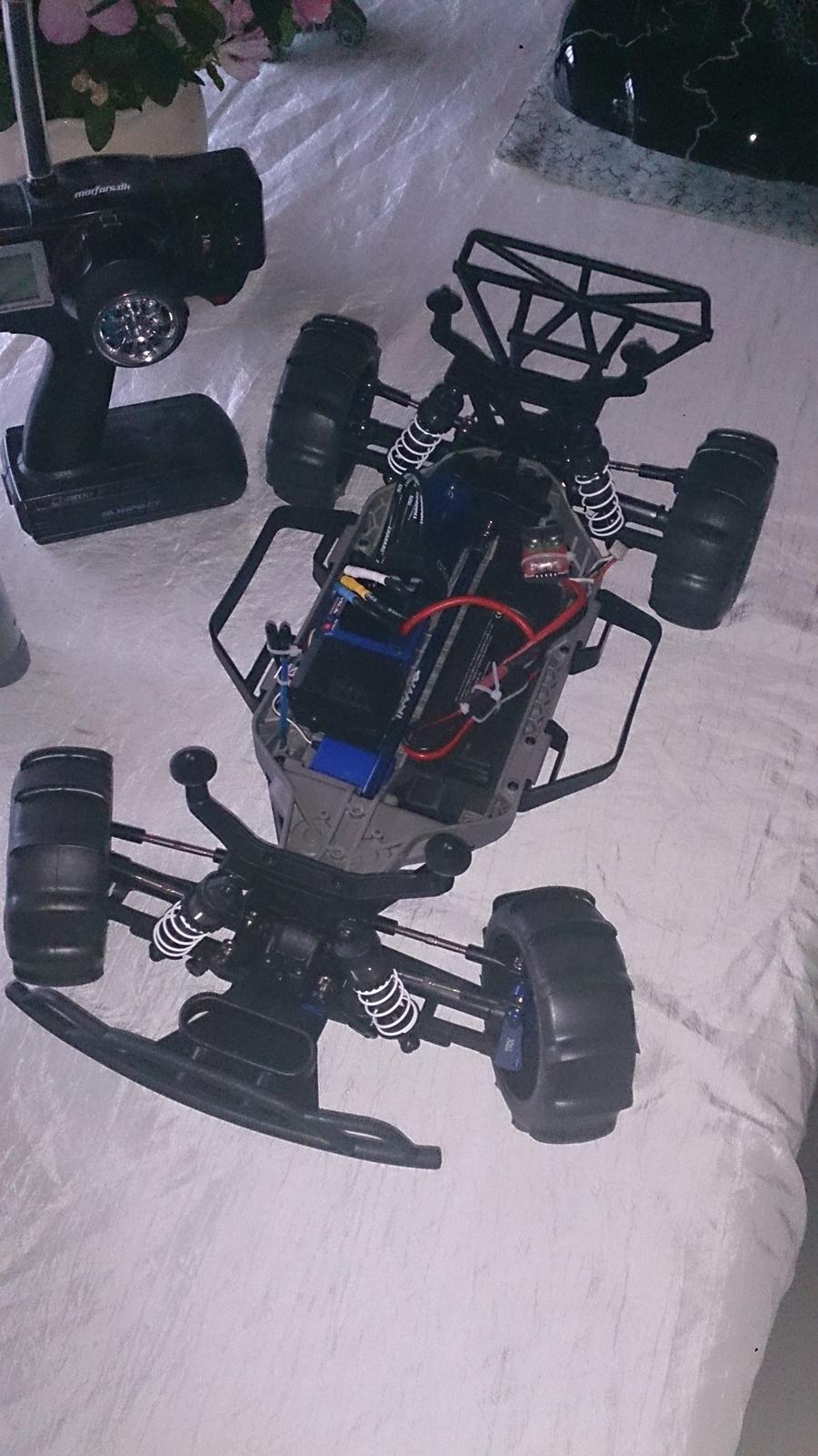 Off-Roader Slash 4x4 Platinum '12 billede 2