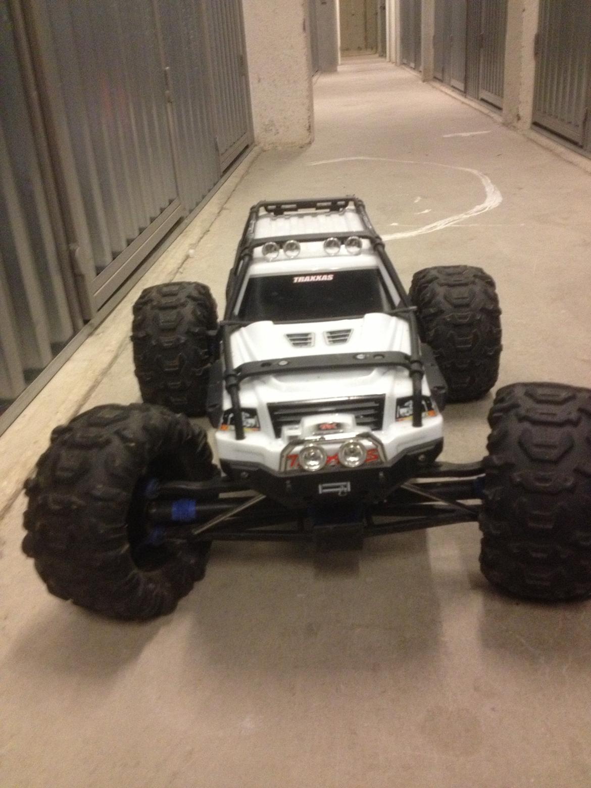 Bil Traxxas summit  billede 2