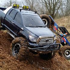 Off-Roader Axial SCX-10