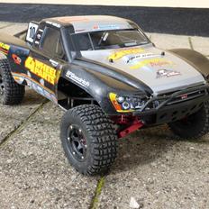 Bil Traxxas Hardcore Slash RC4WD