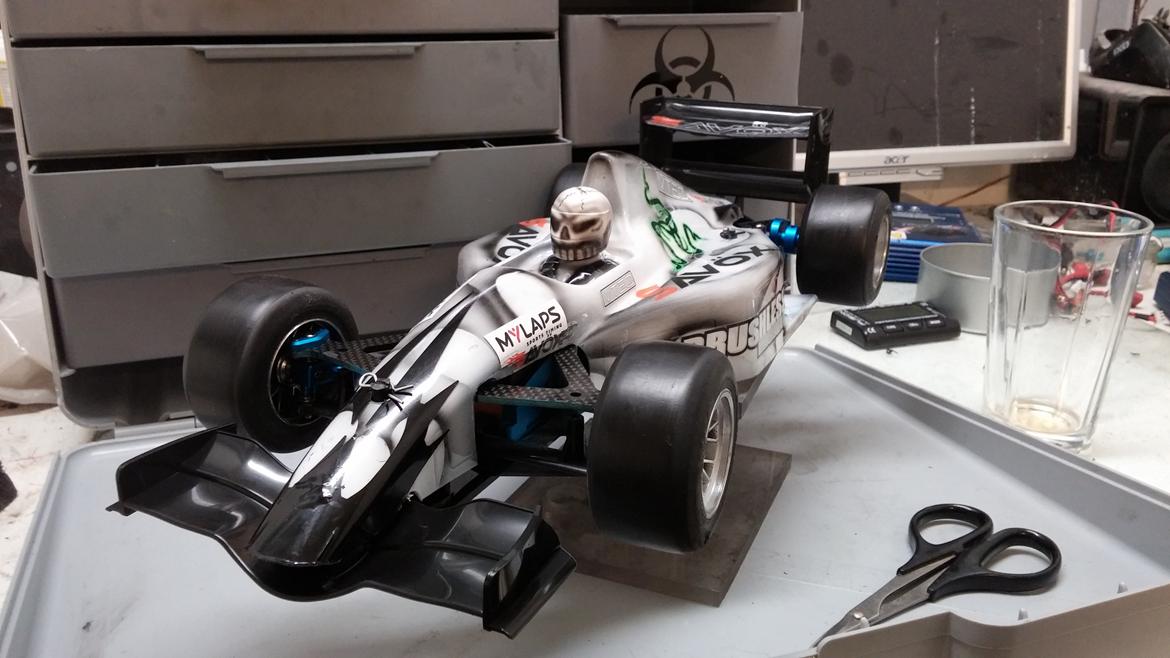 Bil f1 trf101 billede 1