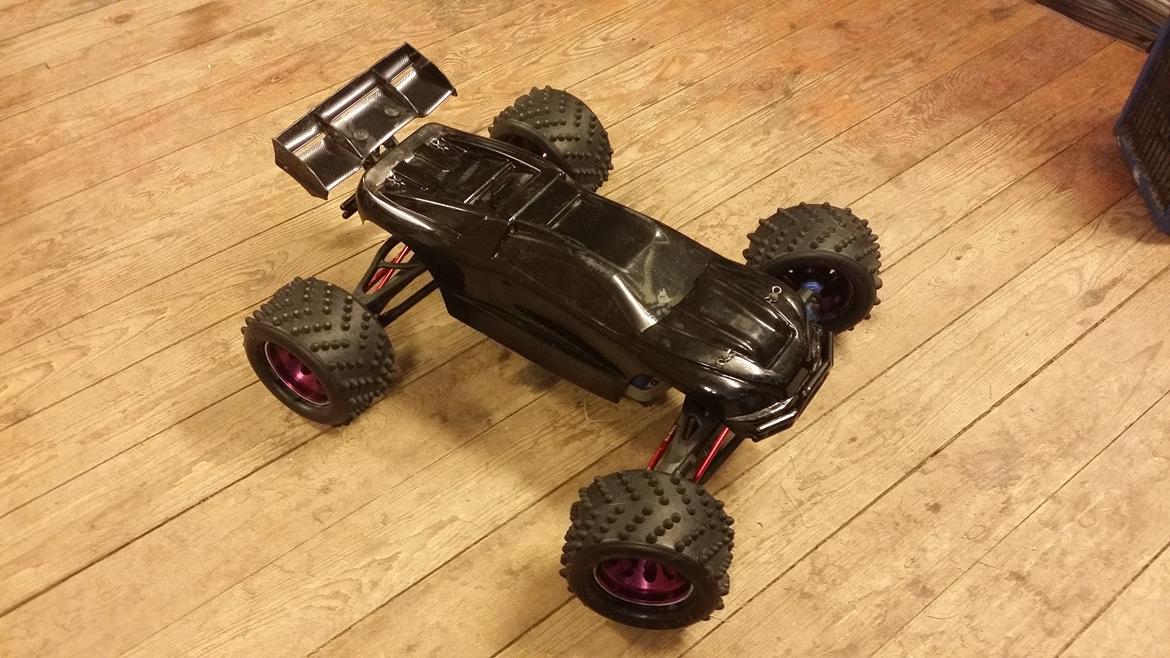 Off-Roader Traxxas E-Revo (Brushless) billede 8
