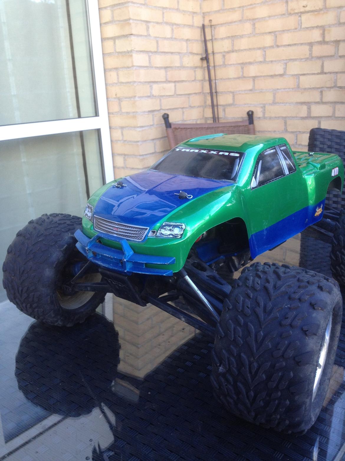 Bil Traxxas revo  billede 10