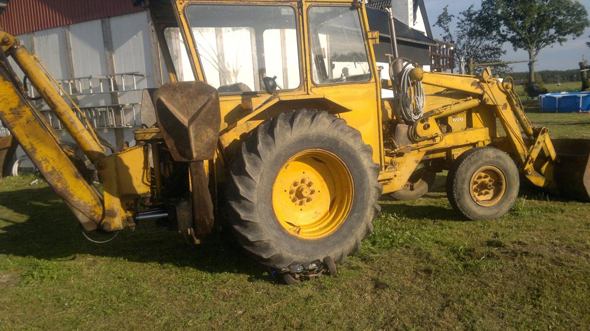 Buggy HPI BAJA 5T - man skal se sig for når man bakker med store maskiner! billede 19