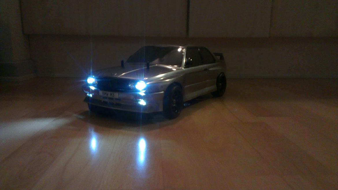 Bil Tamiya TT01 BMW M3 billede 1