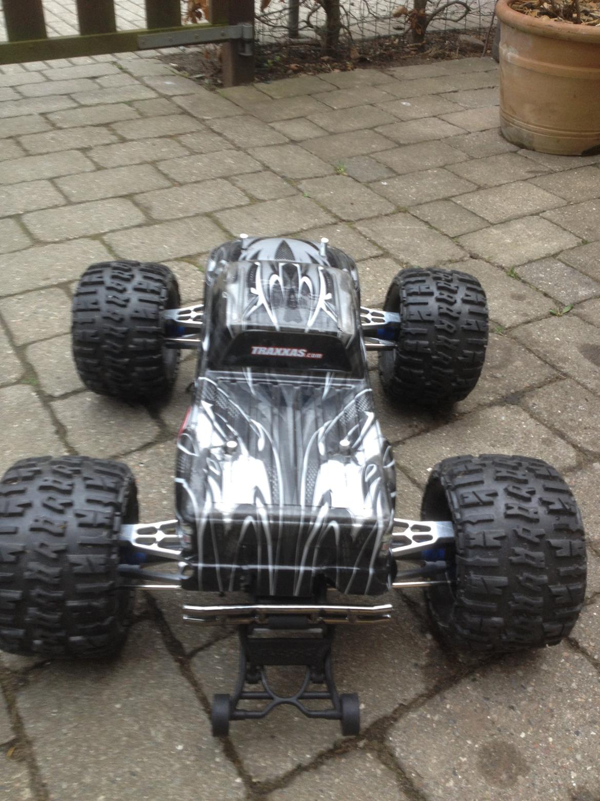 Off-Roader traxxas e-maxx billede 4