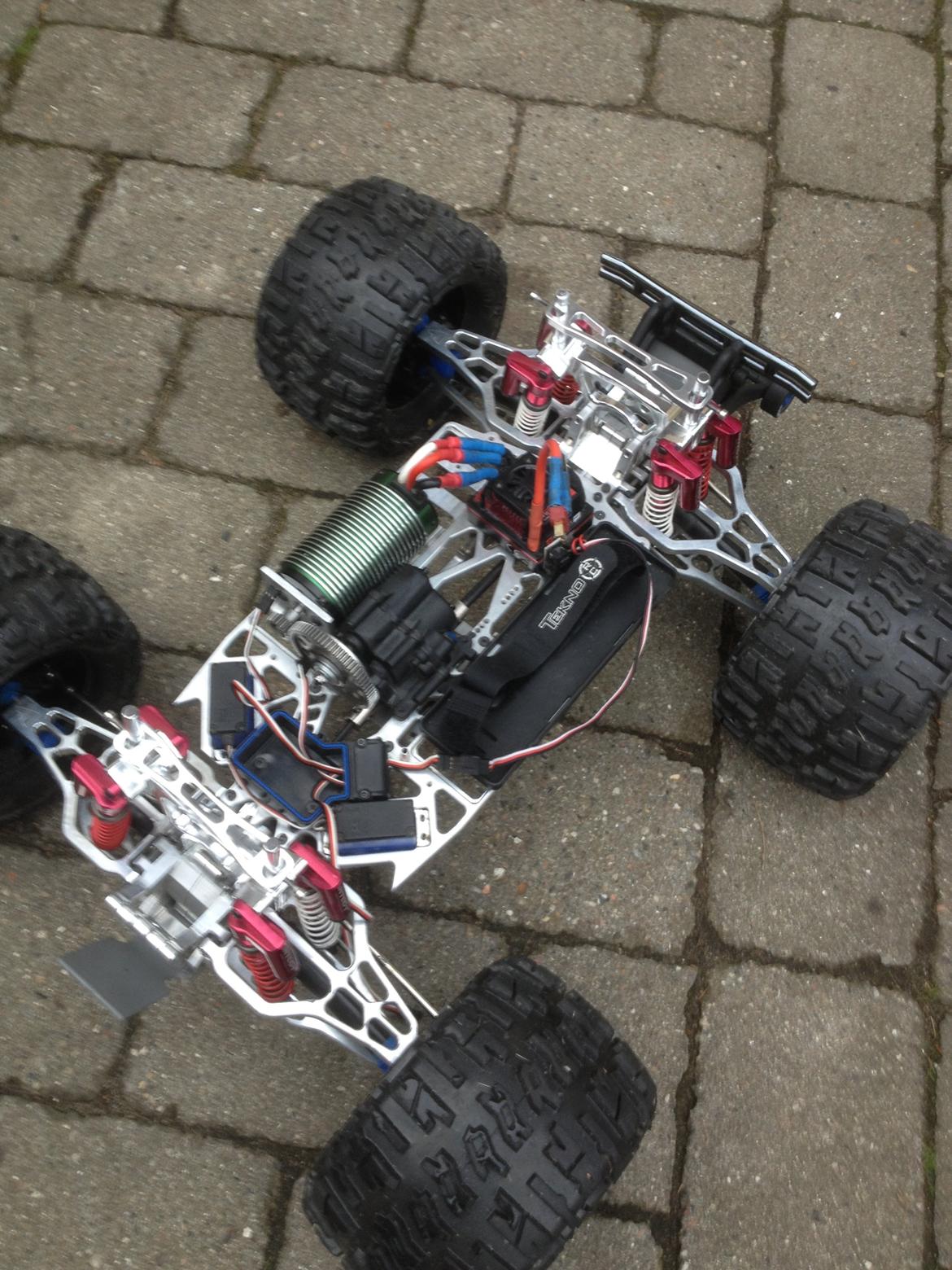 Off-Roader traxxas e-maxx billede 8