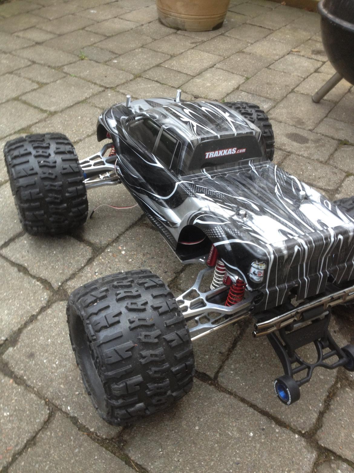 Off-Roader traxxas e-maxx billede 5