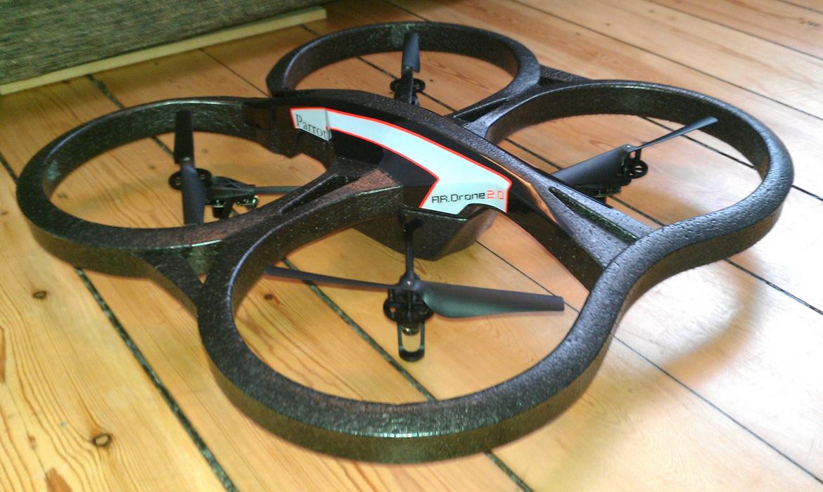 Multirotor AR-drone V 2.0 billede 1