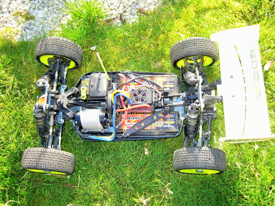 Buggy 1/8 RB E One 4wd billede 10