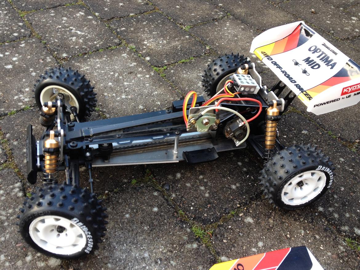 Buggy Kyosho Optima Mid billede 6