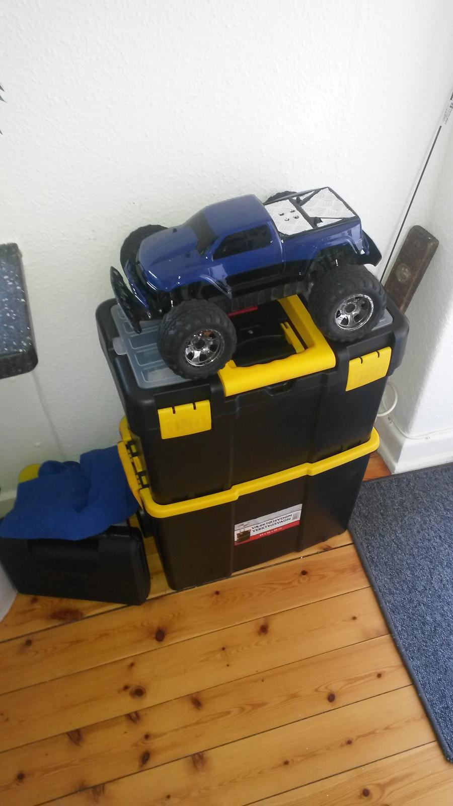 Bil tidligere rc.. HPI SAVAGE XS FLUX Brushless - når jeg skal ud og lege.. alt til turen.." rep m.m." billede 11