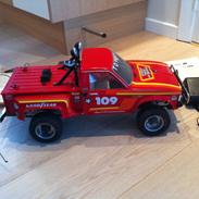 Bil Tamiya Toyota Hilux 4x4