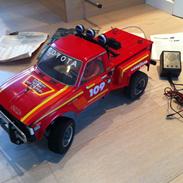 Bil Tamiya Toyota Hilux 4x4