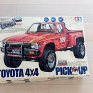 Bil Tamiya Toyota Hilux 4x4