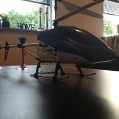 Helikopter Bolon