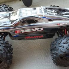 Buggy Traxxas E-Revo Brushless