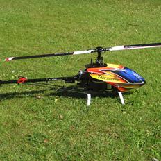 Helikopter T-rex 500 E (solgt)