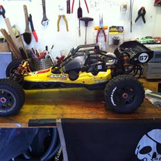 Off-Roader Hpi baja 5T