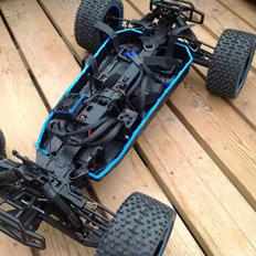 Off-Roader Shredder XT