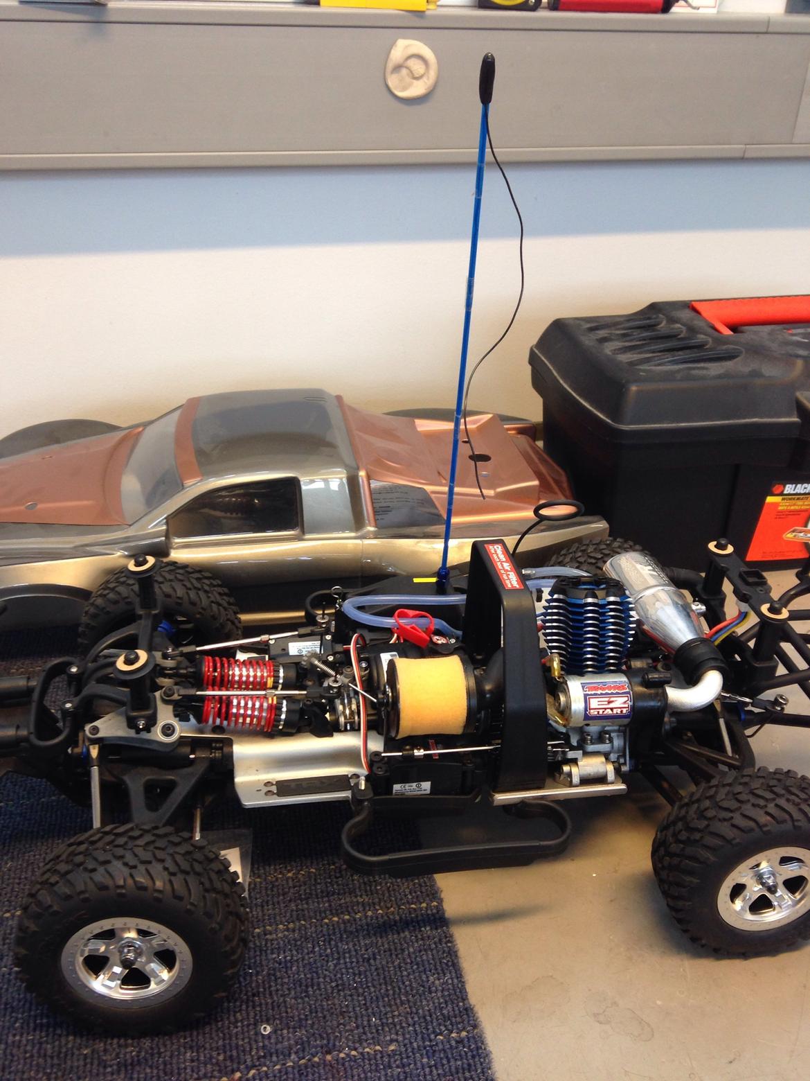 Off-Roader Traxxas slayer 4x4 3.3 nitro billede 1