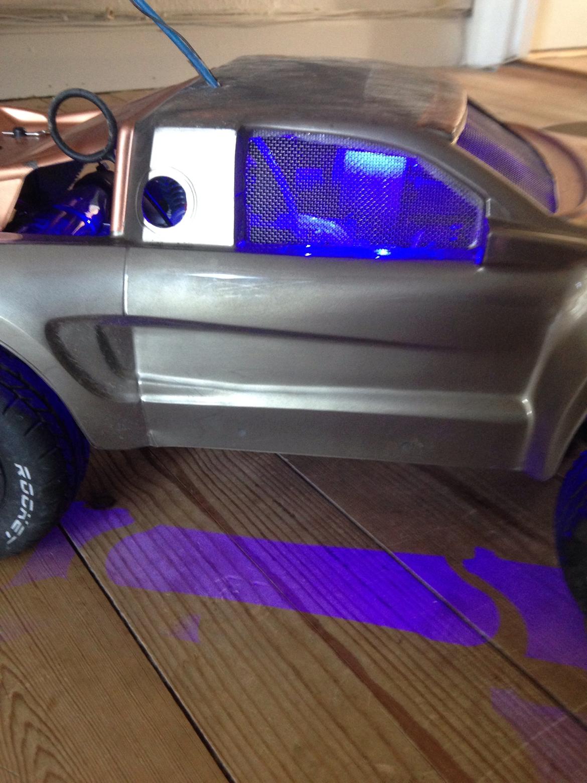 Off-Roader Traxxas slayer 4x4 3.3 nitro billede 10