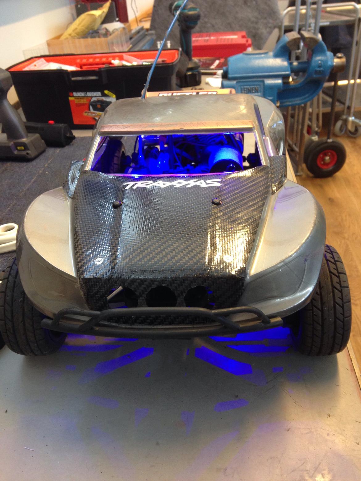 Off-Roader Traxxas slayer 4x4 3.3 nitro billede 12