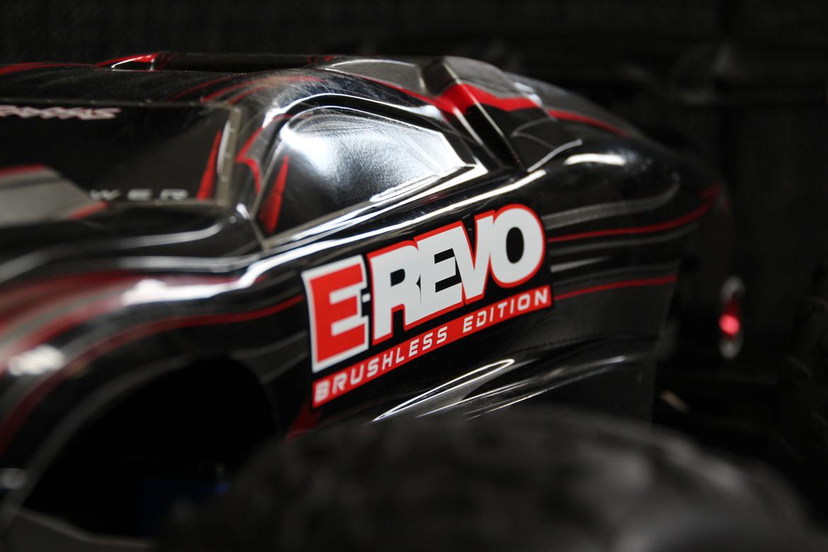 Off-Roader Traxxas E-revo Brushless - E-Revo Brushless Edition billede 1
