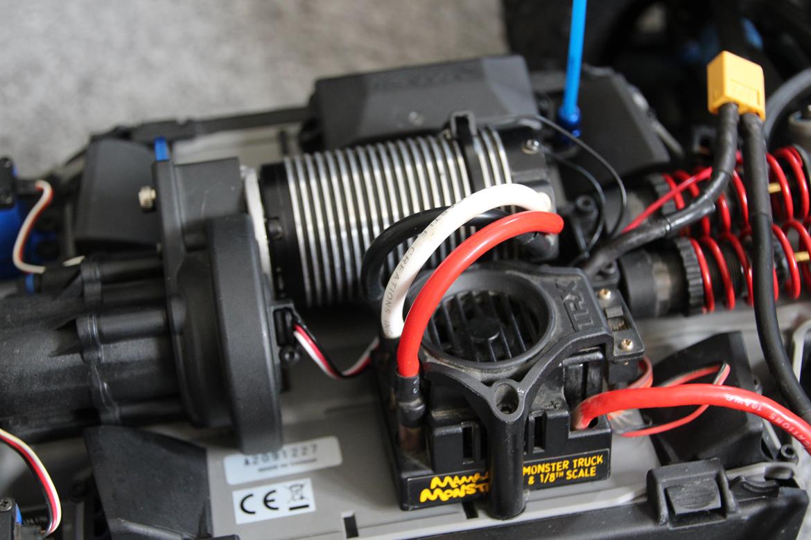 Off-Roader Traxxas E-revo Brushless billede 10