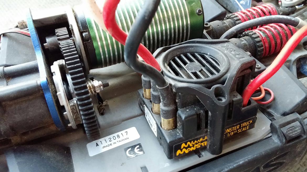 Buggy Traxxas E-Revo Brushless billede 5