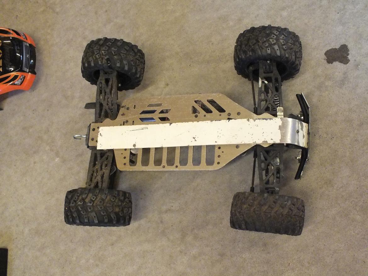 Off-Roader Stealth X09 Truggy Brushless 2.4GHz billede 17