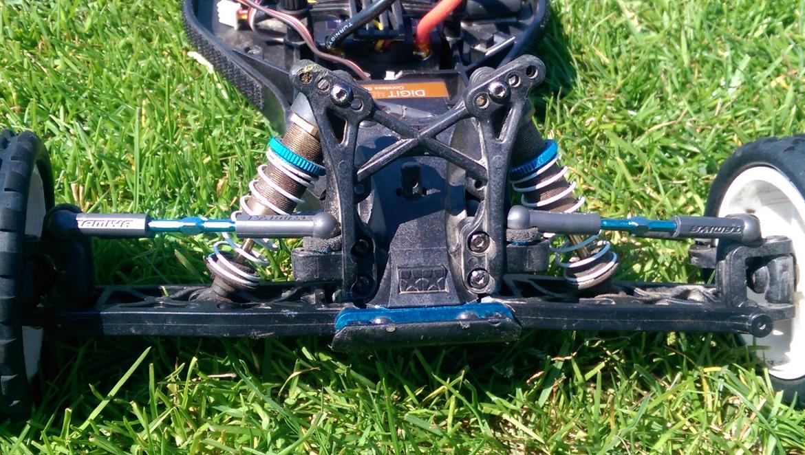 Buggy Tamiya TRF 201 billede 15