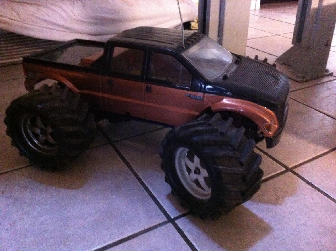 Off-Roader Traxxas T Maxx 2.5 billede 1