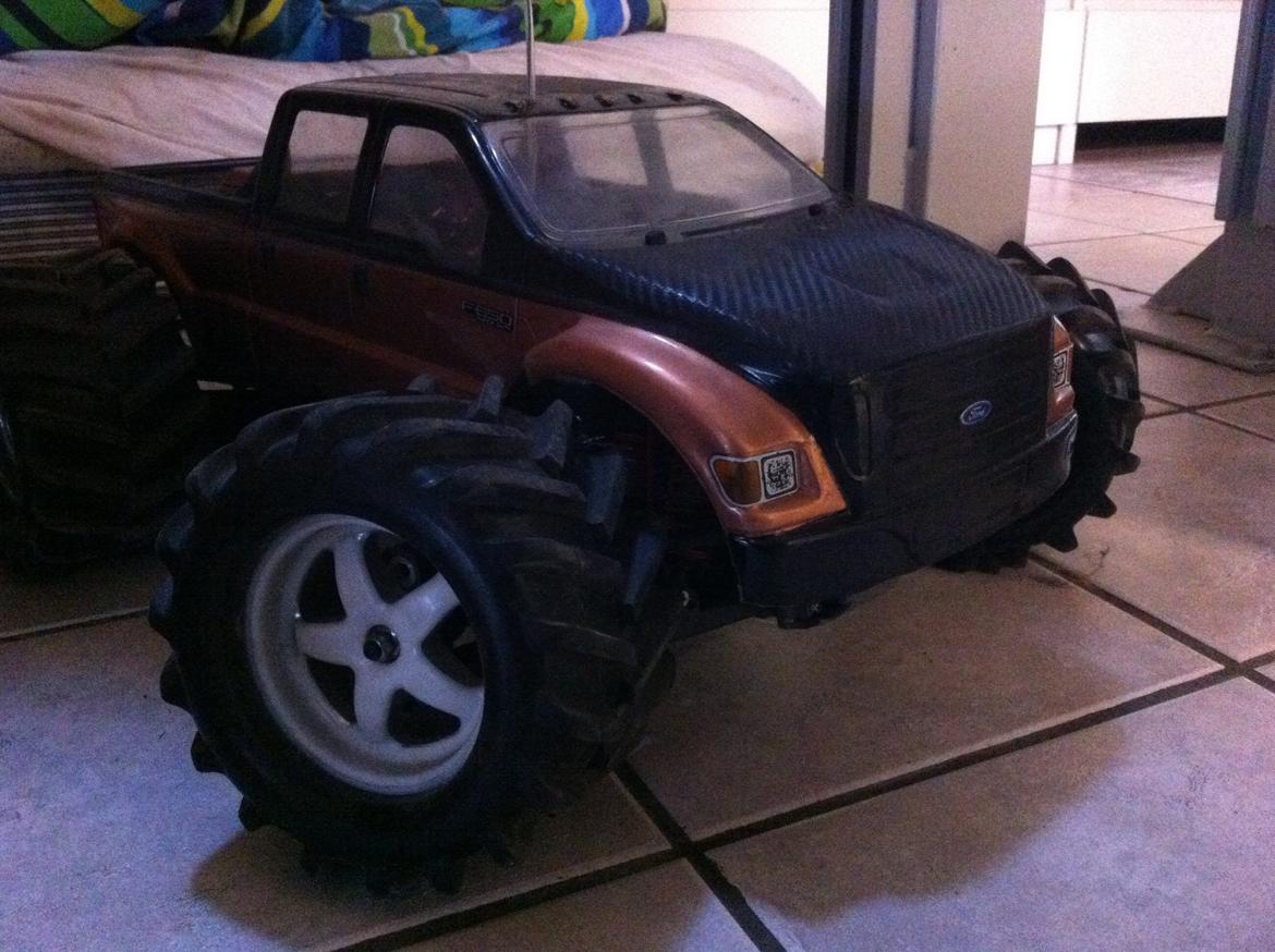 Off-Roader Traxxas T Maxx 2.5 billede 4