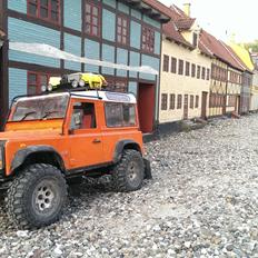 Off-Roader Axial SCX10 - Defender 90 [Ophugget]