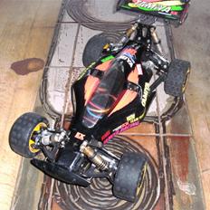 Buggy tamiya 58085 Avante 2001