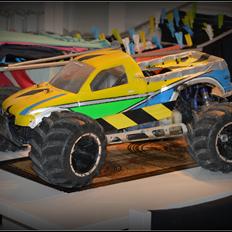 Truck HIMOTO MEGAP MXT-5 OFF-ROAD MONSTER 30 ccm 4WD